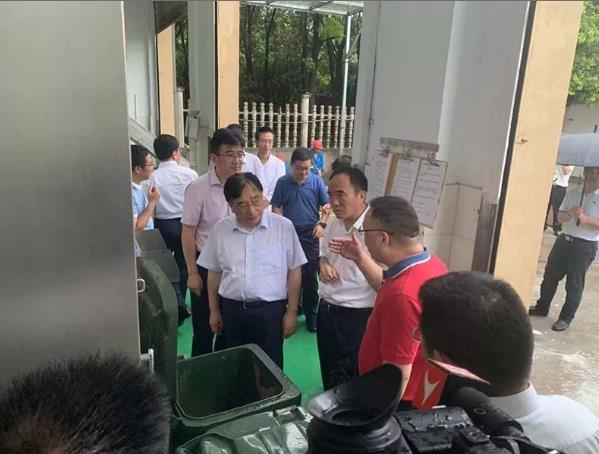 易腐垃圾處理設備